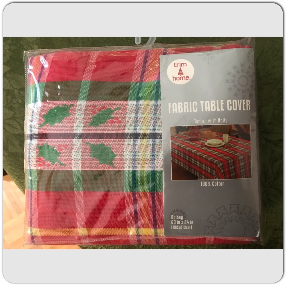 FABRIC TABLE COVER (100% COTTON) TARTAN AD HOLLY—NEVER USED